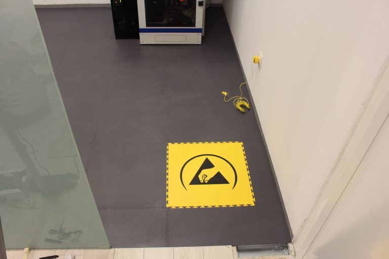 ESD antistatične površine